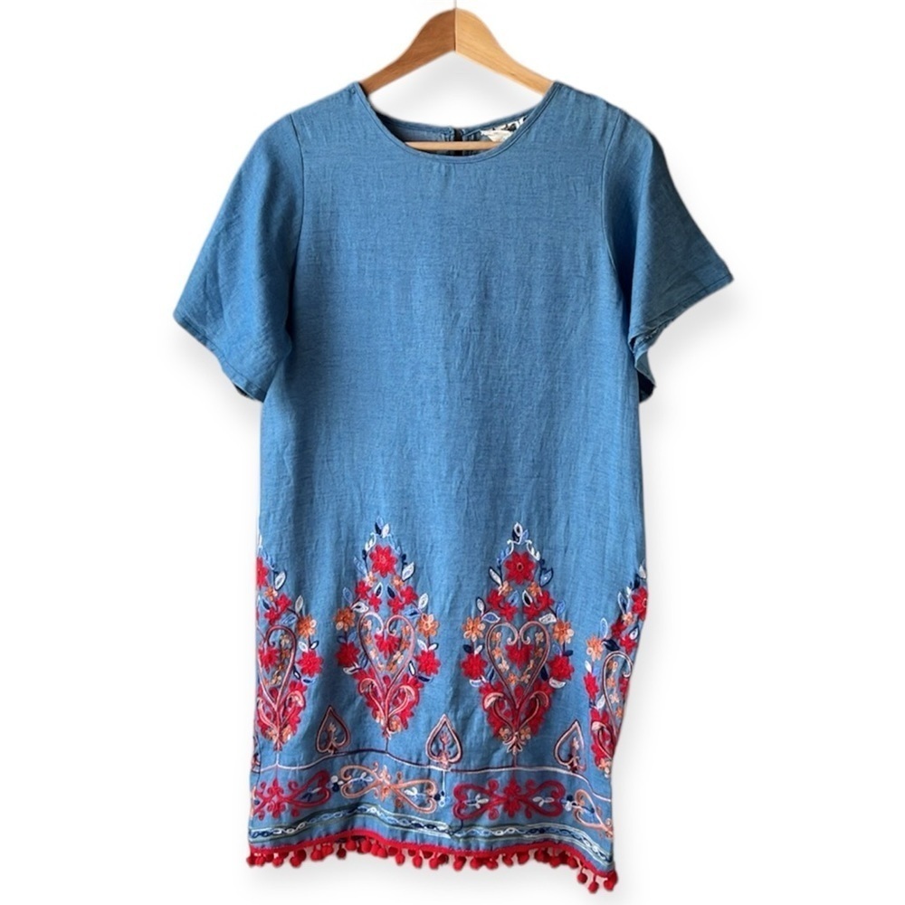 JAASE Chambray Embroidered Shift Dress Size Small